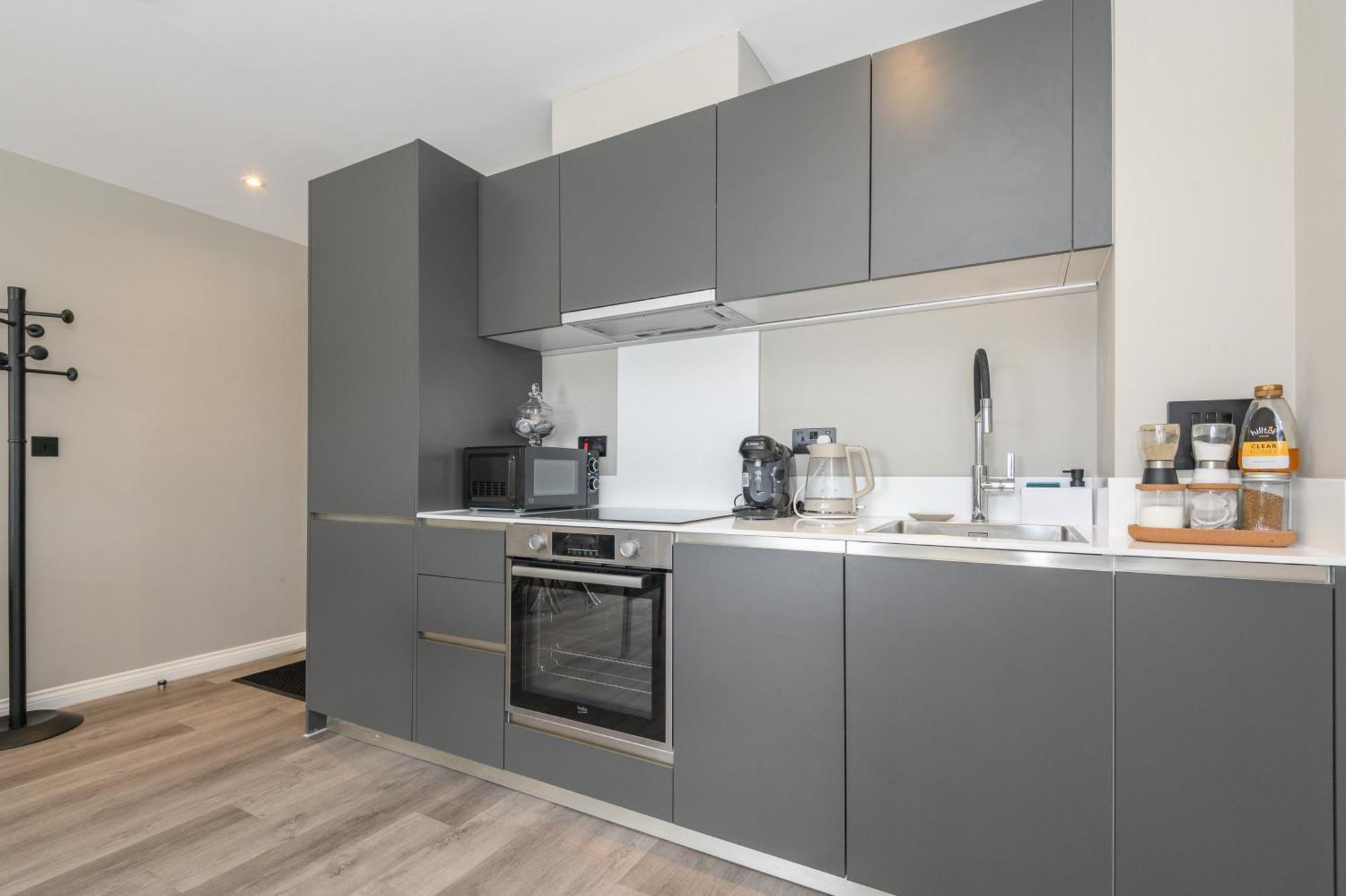 Springwell Suite - City Centre - Balcony & Pool Table - 3 Bed Leeds  Exterior foto