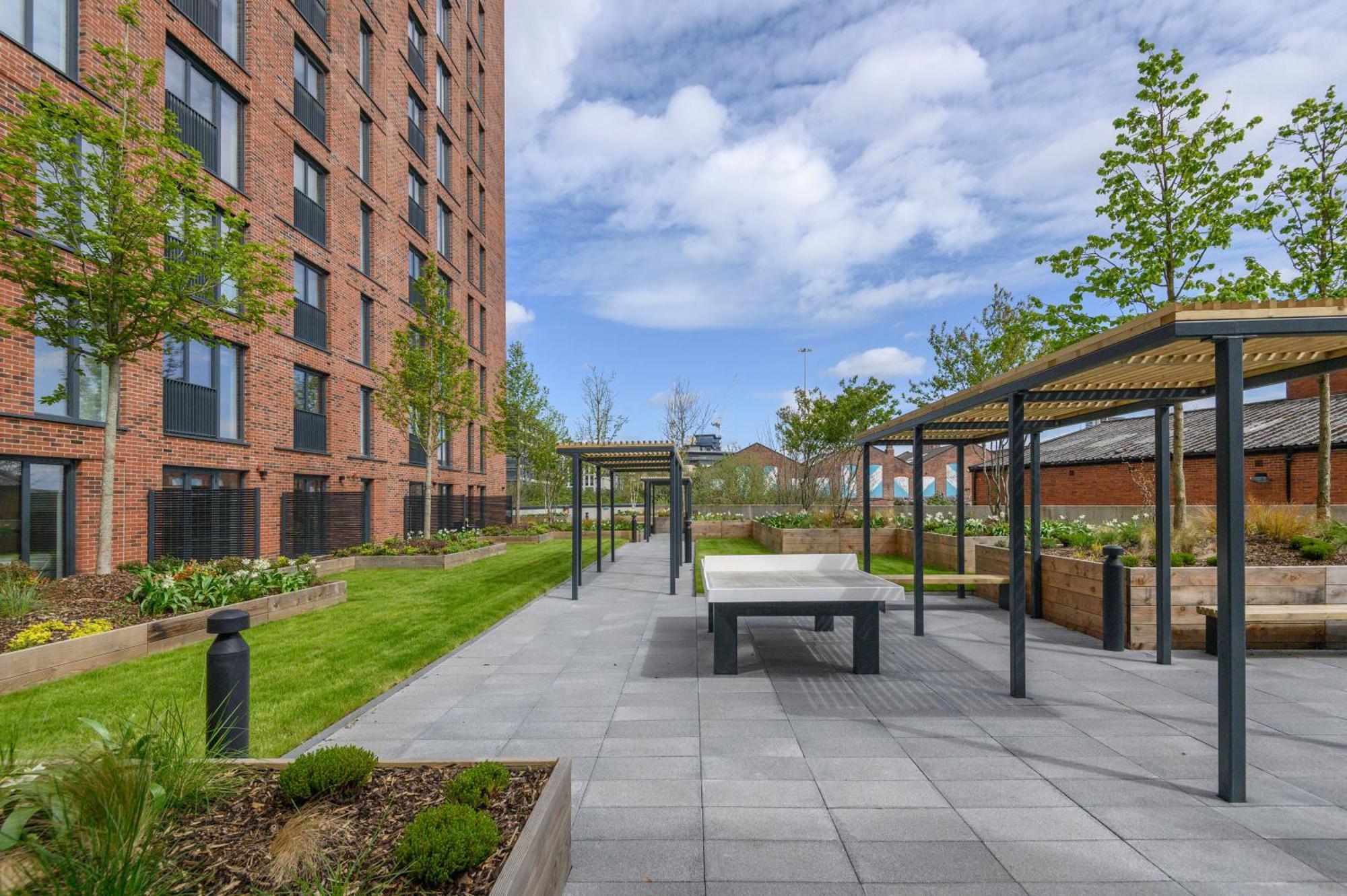 Springwell Suite - City Centre - Balcony & Pool Table - 3 Bed Leeds  Exterior foto